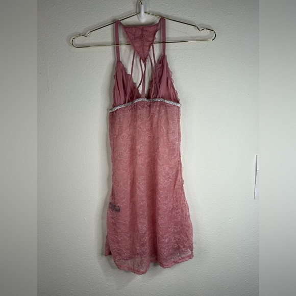 Bebe Pink Lace Strappy Babydoll Chemise – Size Medium - Picture 7 of 9